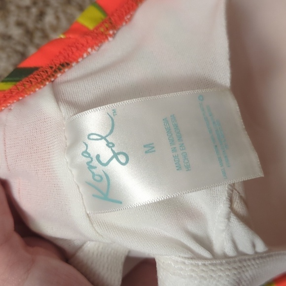 Kona sol red orange tropical floral v wire one piece open tie back swim suit 💋 - Picture 4 of 7